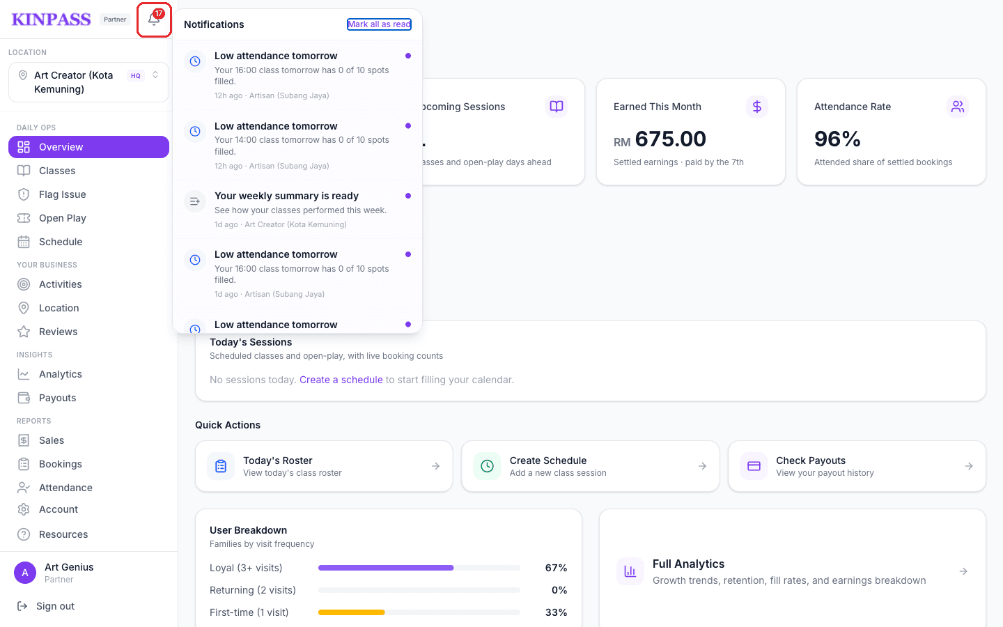 Notifications dropdown showing weekly summary, low attendance, and cancellation deadline alerts