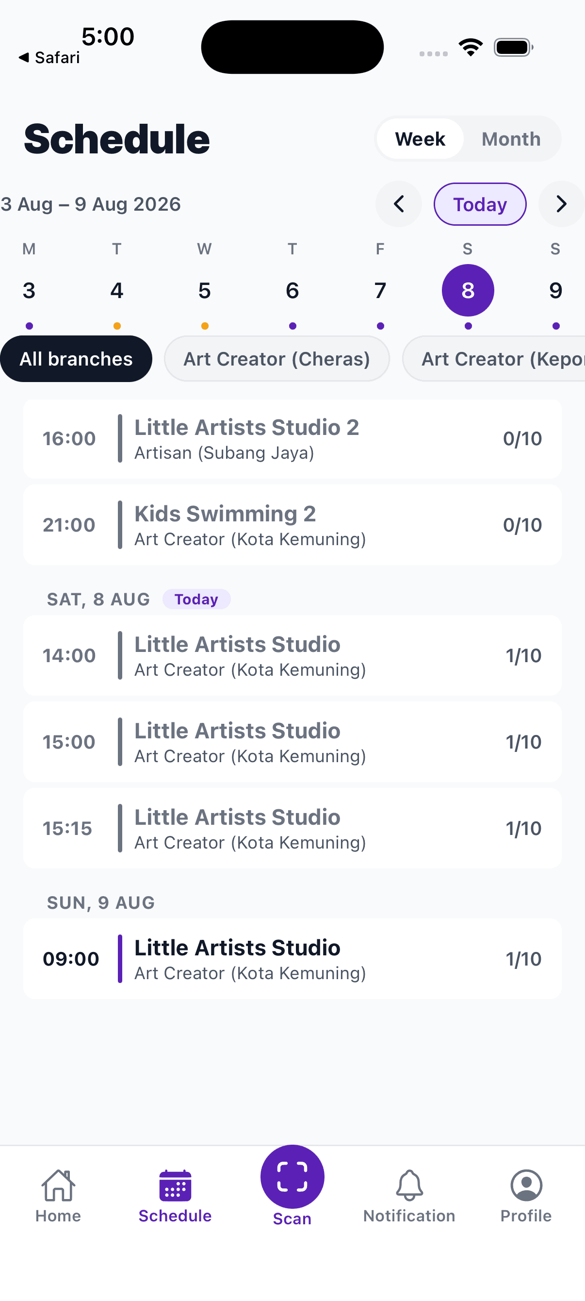 Schedule screen showing a week of classes grouped by day